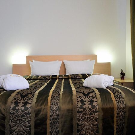 Hotel Navalis, Клайпеда Экстерьер фото